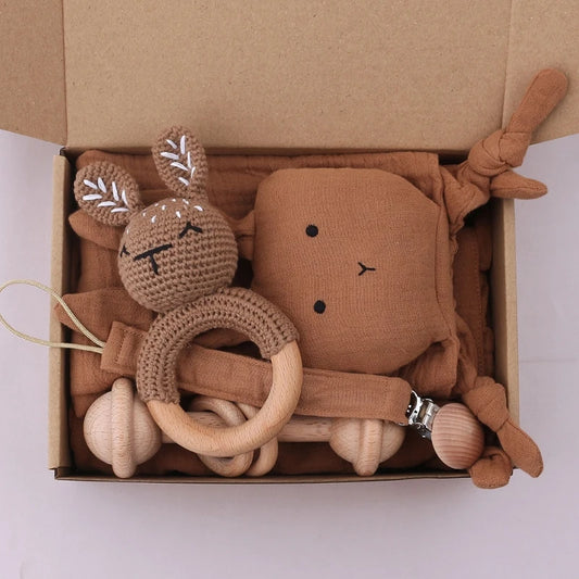 4 & 5 Piece Newborn Baby Gift Box